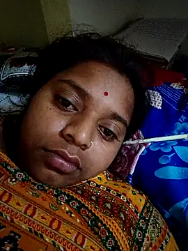 Hot crety online show from 11-07-25, 12:43