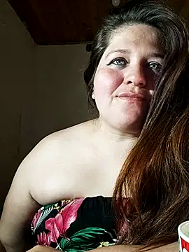 Daphne girlsex online show from 11-12-25, 04:02