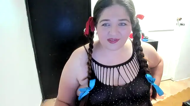 Daphne girlsex online show from 04-28-26, 04:23