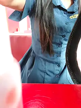 Snapshot of meomeocute chatting on 09-11-25, 05:29 meomeocute online show from 09-11-25, 05:29