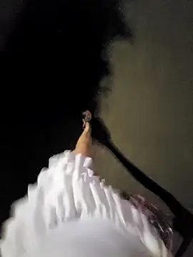 Snapshot of meomeocute chatting on 09-18-25, 01:57 meomeocute online show from 09-18-25, 01:57