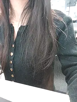 Snapshot of meomeocute chatting on 11-17-25, 04:29 meomeocute online show from 11-17-25, 04:29