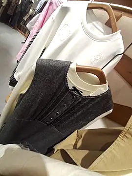 Snapshot of meomeocute chatting on 03-12-26, 07:47 meomeocute online show from 03-12-26, 07:47