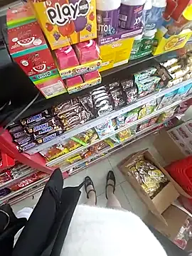 Snapshot of meomeocute chatting on 03-16-26, 06:39 meomeocute online show from 03-16-26, 06:39