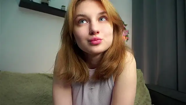 EasterBonney online show from 10-09-25, 10:57