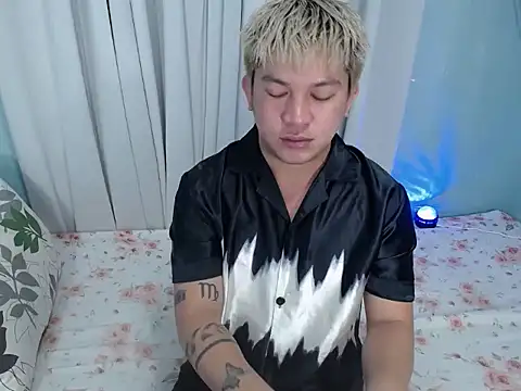 Fuckboii intown online show from 11-28-25, 04:09