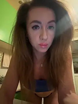 MarinaDiva11 74 online show from 10-15-25, 07:47