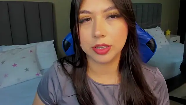 Snapshot of anagil_ chatting on 03-10-26, 01:38 anagil online show from 03-10-26, 01:38