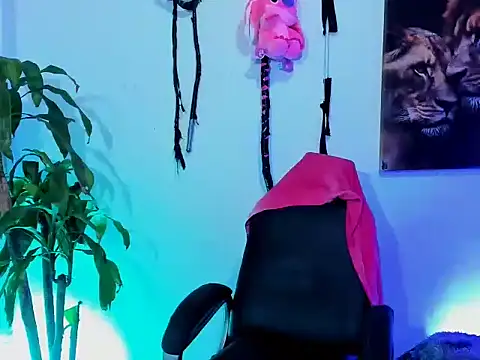 zeus 7777 online show from 09-18-25, 08:27