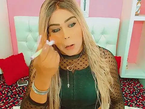 Snapshot of macgenta_drackk chatting on 01-13-26, 10:48 macgenta drackk online show from 01-13-26, 10:48