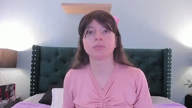 VioletaNova online show from 05-11-26, 02:45