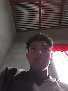 Snapshot of MattBroddy chatting on 11-14-25, 02:16 MattBroddy online show from 11-14-25, 02:16