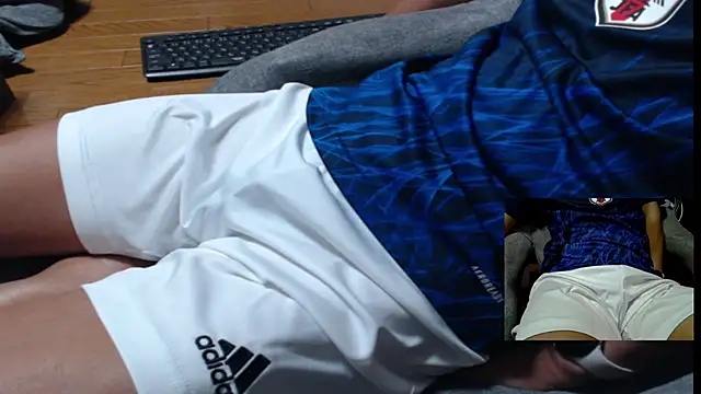 Yasu2000 online show from 07-28-26, 01:23