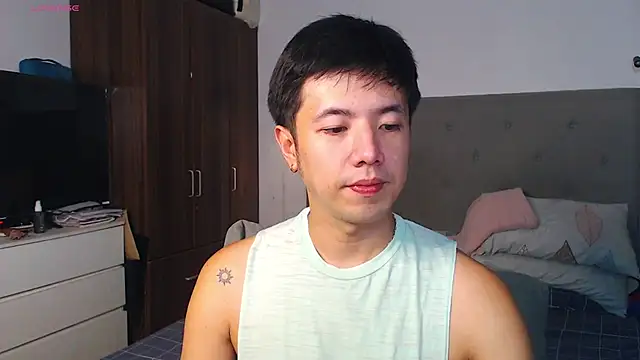 Snapshot of Addictiveboi chatting on 01-15-26, 09:14 Addictiveboi online show from 01-15-26, 09:14