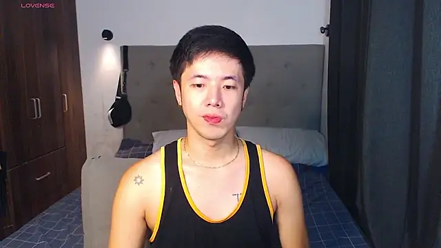 Snapshot of Addictiveboi chatting on 01-16-26, 02:59 Addictiveboi online show from 01-16-26, 02:59