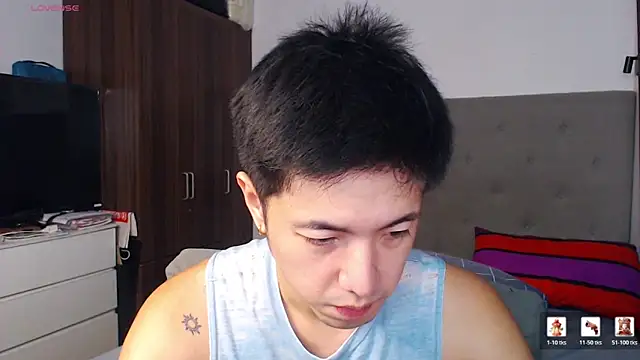 Snapshot of Addictiveboi chatting on 02-09-26, 03:54 Addictiveboi online show from 02-09-26, 03:54