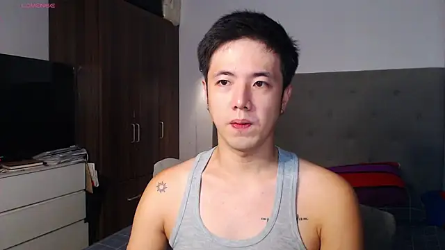 Snapshot of Addictiveboi chatting on 02-19-26, 03:02 Addictiveboi online show from 02-19-26, 03:02