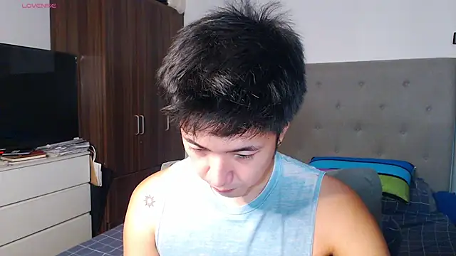 Snapshot of Addictiveboi chatting on 02-24-26, 03:26 Addictiveboi online show from 02-24-26, 03:26