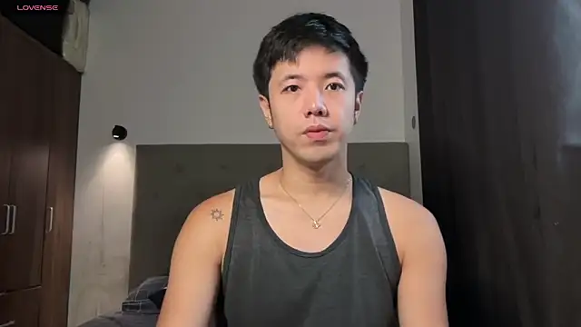 Addictiveboi online show from 06-19-26, 01:32