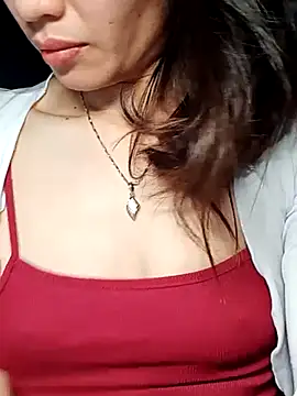 Hinna x online show from 11-24-25, 02:28