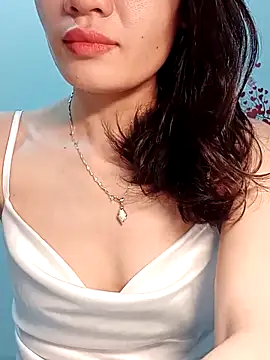 Hinna x online show from 04-13-26, 02:00