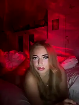 Snapshot of AroraAngel chatting on 10-22-25, 10:09 AroraAngel online show from 10-22-25, 10:09