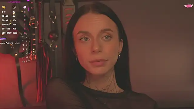 Snapshot of livia_starwars chatting on 09-17-25, 03:35 livia starwars online show from 09-17-25, 03:35