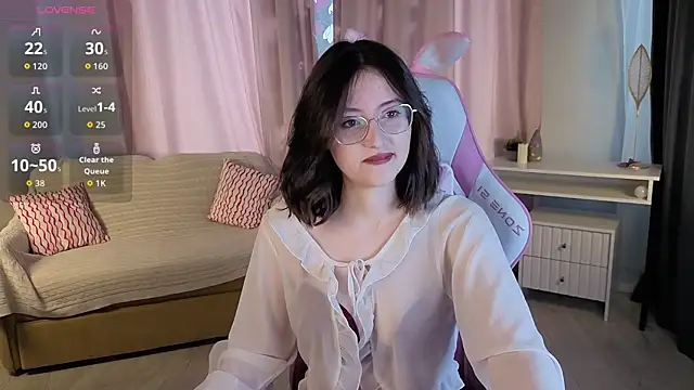 EsmaWonka online show from 09-13-25, 07:19