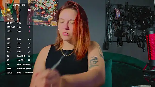 Snapshot of the_high_priestess chatting on 07-15-26, 02:50 the high priestess online show from 07-15-26, 02:50