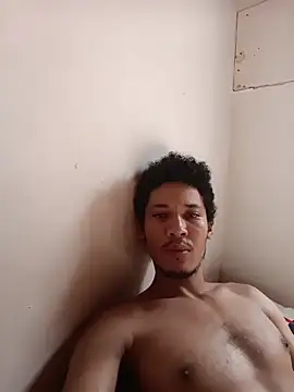 Snapshot of RuiMaddoox chatting on 11-22-25, 02:16 RuiMaddoox online show from 11-22-25, 02:16