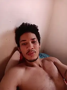 Snapshot of RuiMaddoox chatting on 11-23-25, 01:44 RuiMaddoox online show from 11-23-25, 01:44