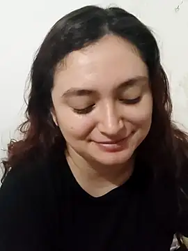 Snapshot of Anaa_Rose chatting on 12-05-25, 02:58 Anaa Rose online show from 12-05-25, 02:58