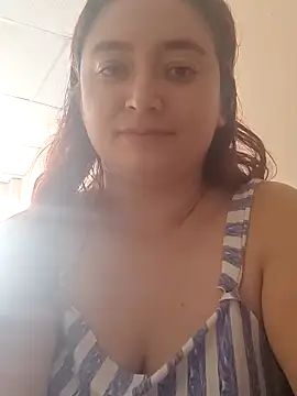 Snapshot of Anaa_Rose chatting on 03-08-26, 04:11 Anaa Rose online show from 03-08-26, 04:11