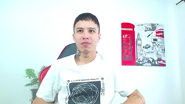 Cumandres18 online show from 12-18-25, 03:29