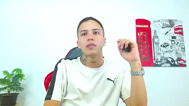 Cumandres18 online show from 04-29-26, 03:16