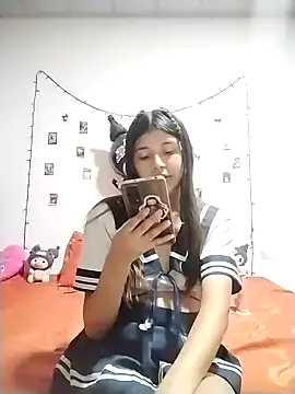 hanna ross27 online show from 09-24-25, 05:33