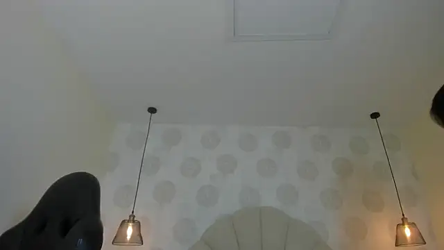 GIANAMILLER6 online show from 12-01-25, 12:21