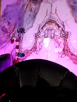 Snapshot of catalina_santana20 chatting on 01-13-26, 08:25 catalina santana20 online show from 01-13-26, 08:25