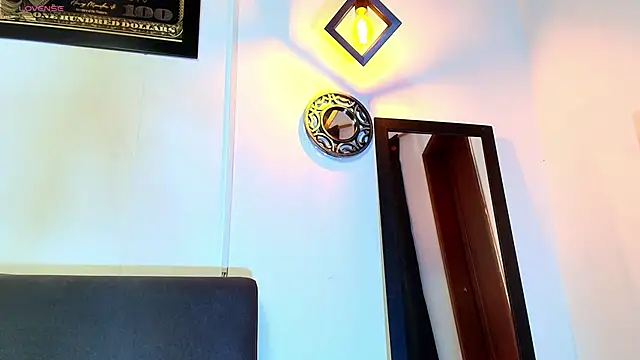 Snapshot of catalina_santana20 chatting on 02-17-26, 03:40 catalina santana20 online show from 02-17-26, 03:40