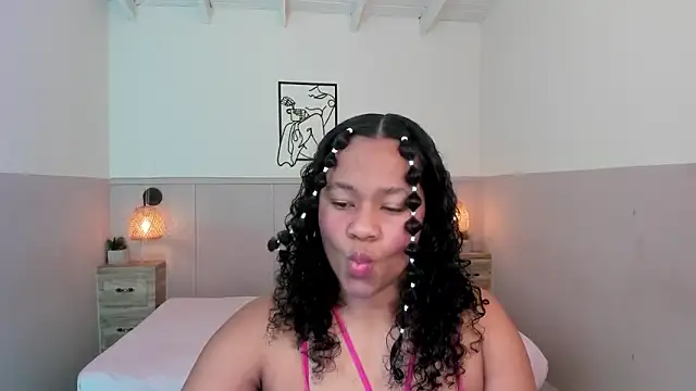 Snapshot of AuroraSky8 chatting on 10-18-25, 11:55 AuroraSky8 online show from 10-18-25, 11:55