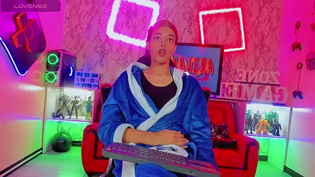 Snapshot of Madison_Mujica chatting on 09-25-25, 11:14 Madison Mujica online show from 09-25-25, 11:14