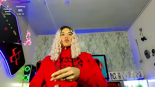 Snapshot of Madison_Mujica chatting on 10-09-25, 11:19 Madison Mujica online show from 10-09-25, 11:19