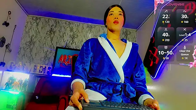 Snapshot of Madison_Mujica chatting on 11-06-25, 11:11 Madison Mujica online show from 11-06-25, 11:11