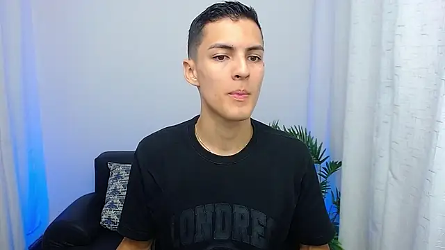 Matiius18 online show from 10-24-25, 01:51