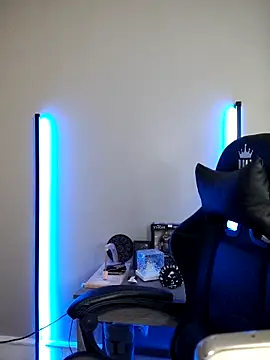 Snapshot of perversus12 chatting on 02-20-26, 05:02 perversus12 online show from 02-20-26, 05:02