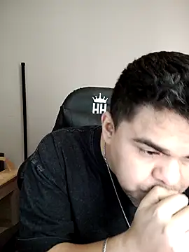 Snapshot of perversus12 chatting on 03-06-26, 06:59 perversus12 online show from 03-06-26, 06:59