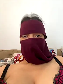 Snapshot of Rabroba89six chatting on 09-15-25, 01:33 Rabroba89six online show from 09-15-25, 01:33