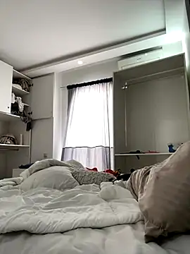 Snapshot of Rabroba89six chatting on 10-20-25, 01:33 Rabroba89six online show from 10-20-25, 01:33