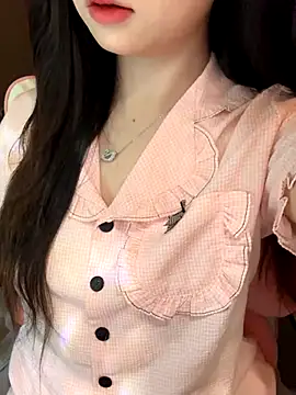 Snapshot of Nana_kute20 chatting on 10-22-25, 07:30 Nana kute20 online show from 10-22-25, 07:30