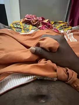 Snapshot of kerala01 chatting on 09-14-25, 04:28 kerala01 online show from 09-14-25, 04:28